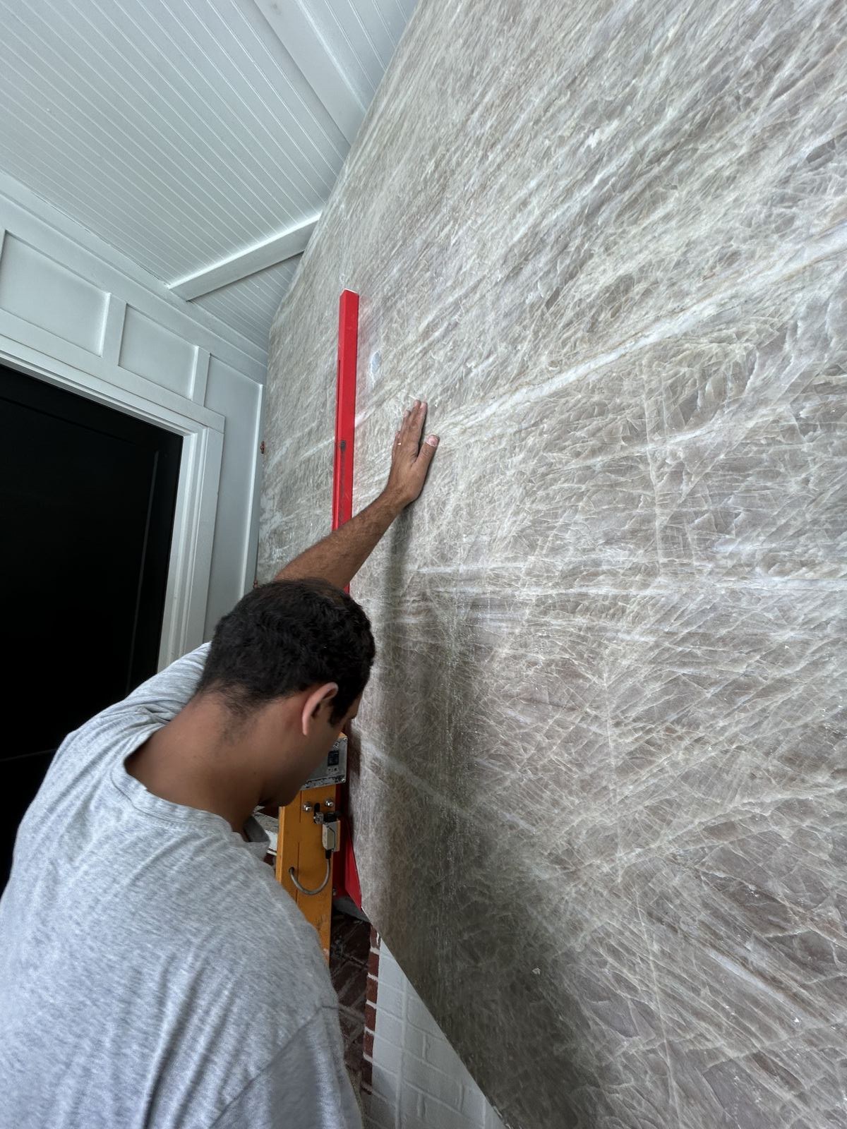 Porcelain slab countertop installation by Southeastern Granite Co